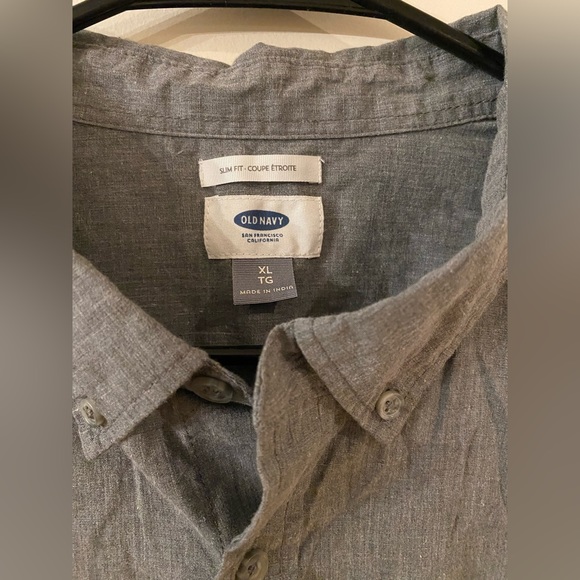 Old Navy Slim Fit Button Down - Picture 3 of 5